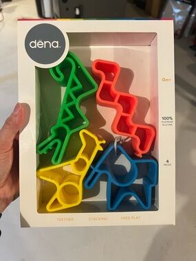dëna Teether Stacking Free Play Silicone